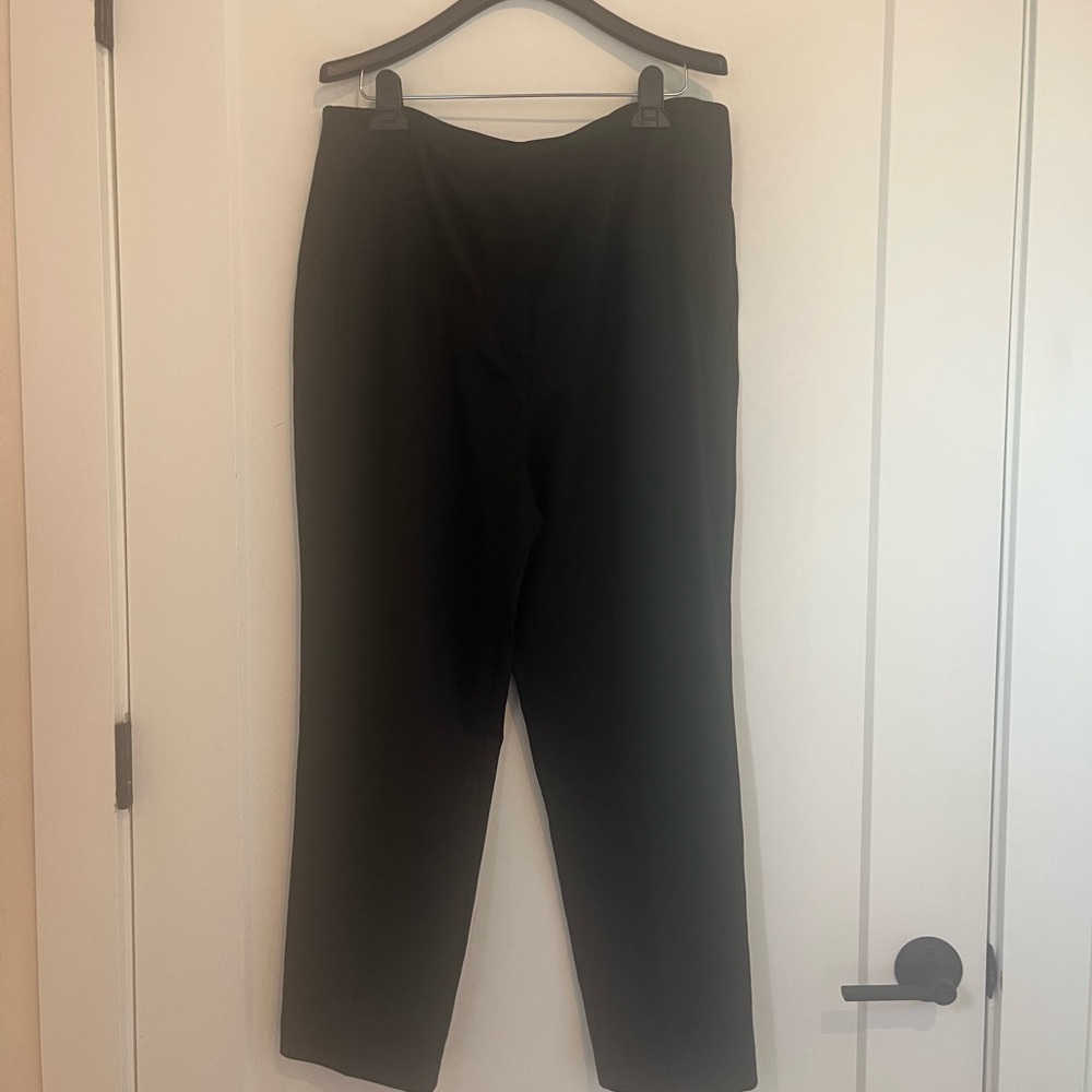 NWT Calvin Klein Women's Ponte Cropped Straight-Leg Pants